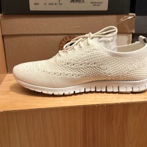 Cole Haan Zerogrand white size 6.5 never used